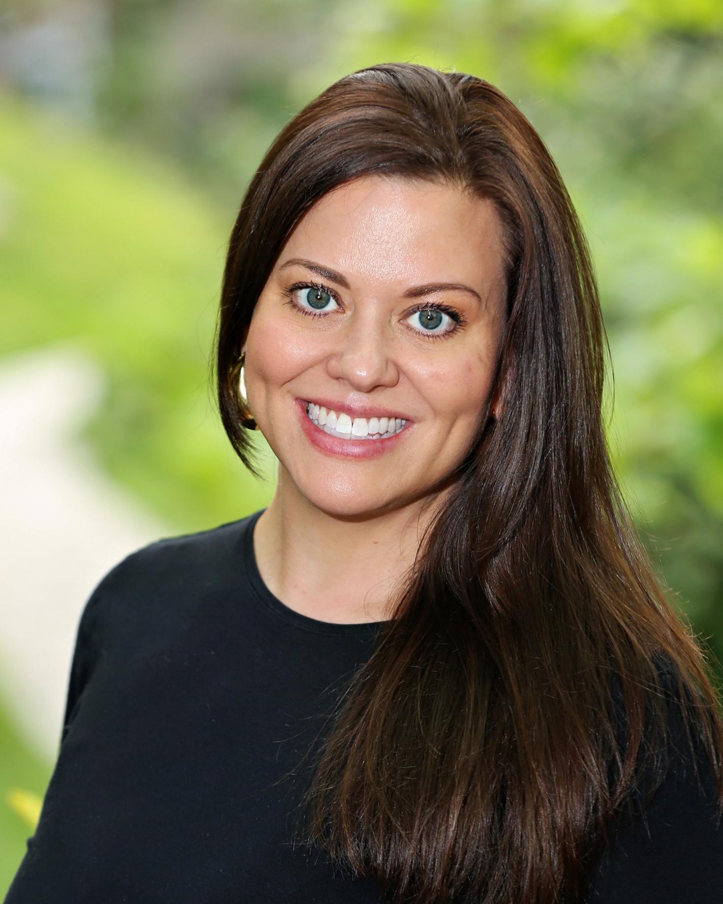 Elizabeth Adams Costa